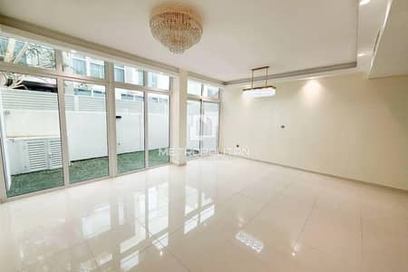 3 Bedroom Townhouse for Sale in DAMAC Hills 2 (Akoya by DAMAC), Dubai - Spacious L Shape | Open View | Upgraded | Rented