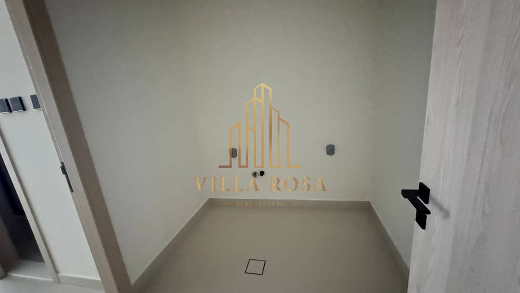 NEWEST TOWER IN SHARJAH | SEA VIEW | SPACIOUS | FOR RENT 3 BHK - Image 5