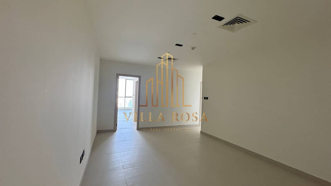 NEWEST TOWER IN SHARJAH | SEA VIEW | SPACIOUS | FOR RENT 3 BHK - Image 8