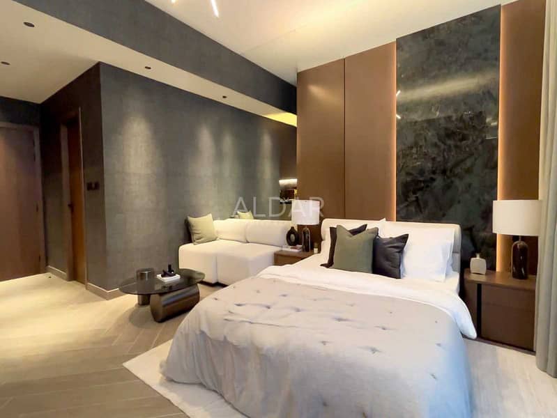 Pool View| High Rise| Near Mall|Handover Jan 2027 - Image 2