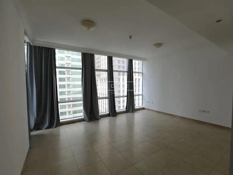 HIGH FLOOR | IN | TENANTED