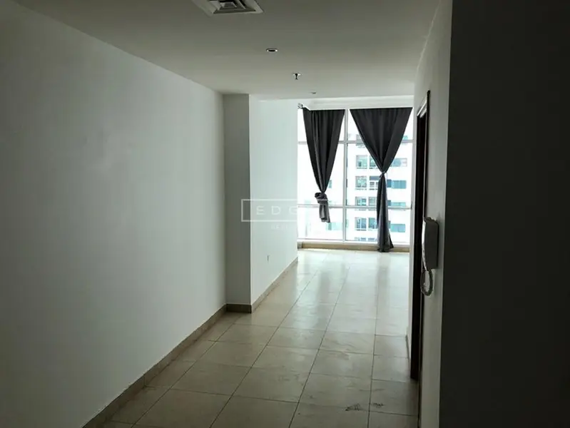 HIGH FLOOR | IN | TENANTED