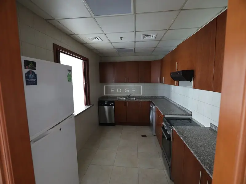 HIGH FLOOR | IN | TENANTED