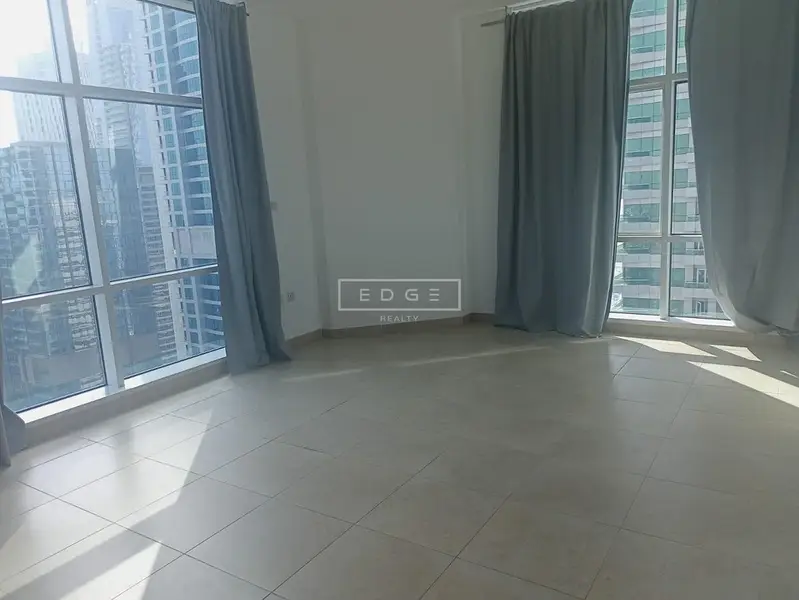HIGH FLOOR | IN | TENANTED