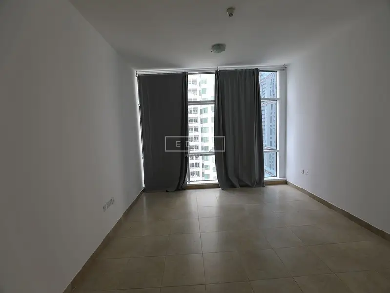HIGH FLOOR | IN | TENANTED