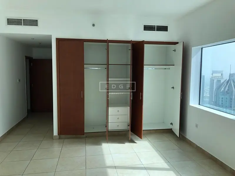 HIGH FLOOR | IN | TENANTED