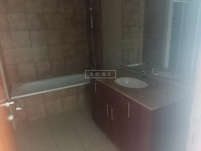 HIGH FLOOR | IN | TENANTED