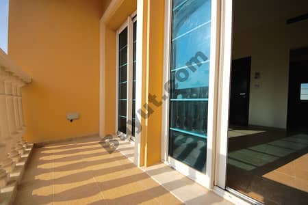 One Bedroom Townhouse Surrounded with Parks Vacant One Bedroom Townhouse Surrounded with Parks Vacant