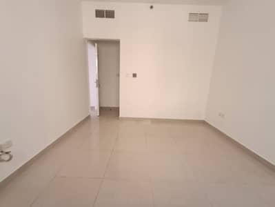 2 Bedroom Flat for Rent in Muwaileh Commercial, Sharjah - 20260203_102536. jpg