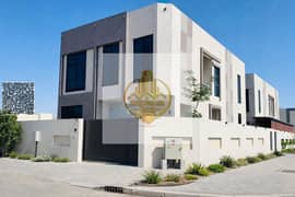 Luxury Corner Villa For Rent : strategic location near all services Excellent location