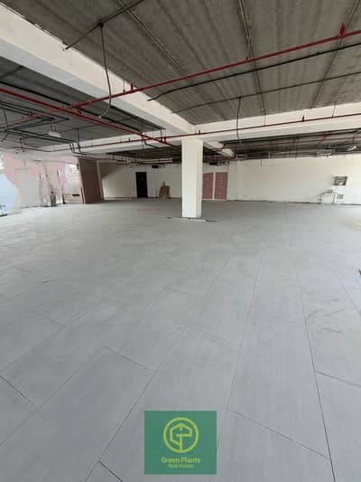 Showroom for Rent in Dubai Investment Park (DIP), Dubai - 83e10505-b51b-47ad-b655-cda682f5baa2. jpg