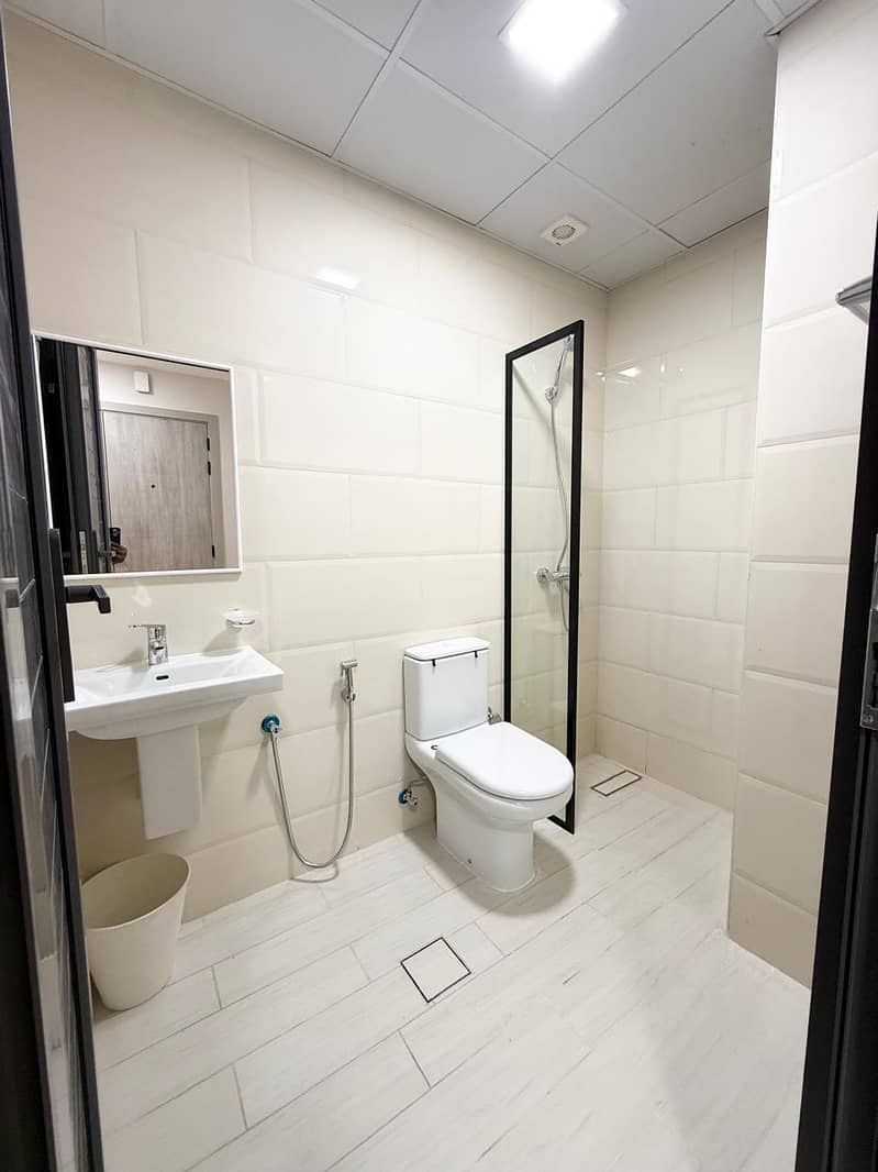 6 c3b7ac2f-ded0-460a-be8f-f3d5e9b01aff. jpeg