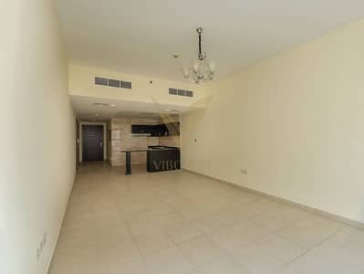 1 habitación Apartamento para en Venta en Dubai Land Residence Complex (DLRC), Dubai - Apartamento en Dubai Land Residence Complex (DLRC),Maya 2, 1 dormitorio, 895000 AED - 14189875 1 habitación Apartamento para en Venta en Dubai Land Residence Complex (DLRC), Dubai - Apartamento en Dubai Land Residence Complex (DLRC),Maya 2, 1 dormitorio, 895000 AED - 14189875