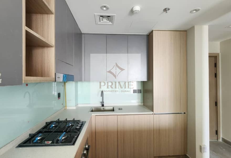 Ready to Move | High ROI | Prime Location - Image 6