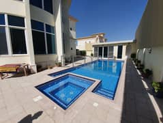 فیلا في البرشاء جنوب الأولى،البرشاء جنوب،البرشاء 5 غرف 500000 درهم - 14190689