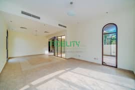 فیلا في نسيم،مدن 4 غرف 259999 درهم - 14191914