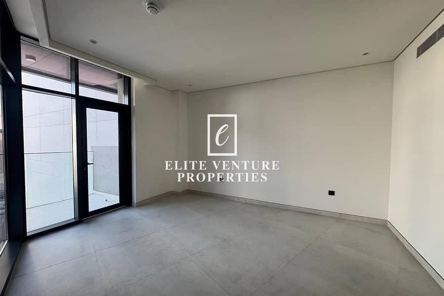 SPACIOUS 1-BHK | ELEGANT | PRIME LOCATION - Image 1