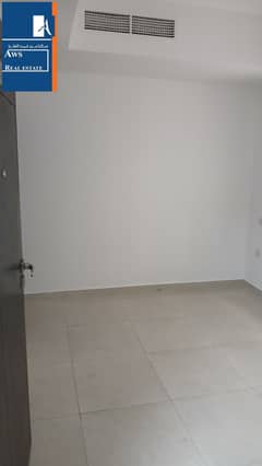 شقة في بن شبيب مول،القصيص الصناعية 1،القصيص الصناعية،القصيص 37000 درهم - 14192964