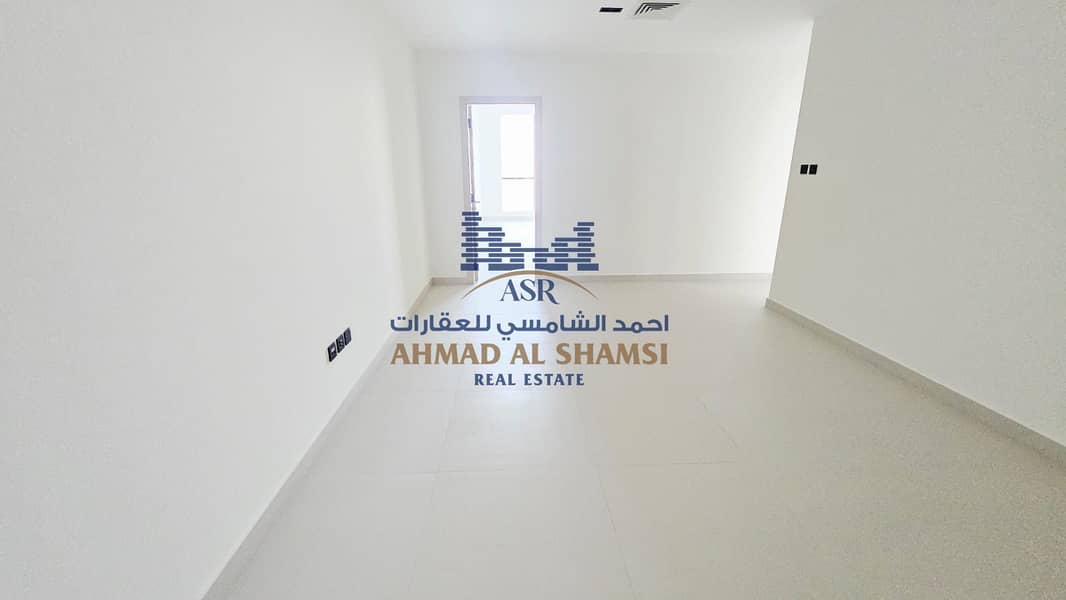 Brand Name luxurious 3 Bhk apartment || Sea view + 2 parking || All 3 bedroom attached with washroom || MaidRoom + Balcony || Gym and pool and play amenities - Image 13