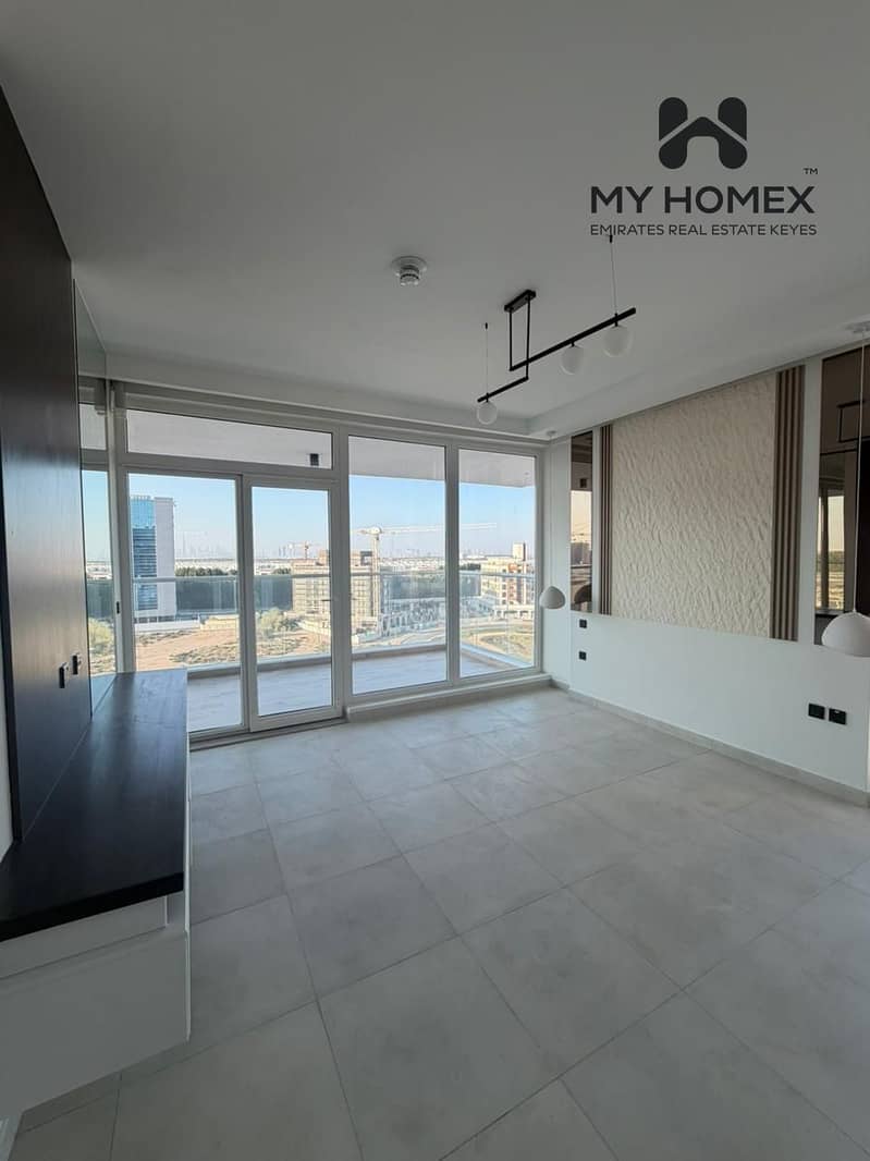 EXECLUSIVE | MOTIVATED SELLER | SPACIOUS LAYOUT - Image 15