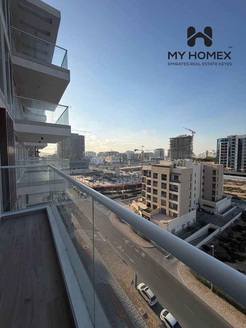 EXECLUSIVE | MOTIVATED SELLER | SPACIOUS LAYOUT - Image 19