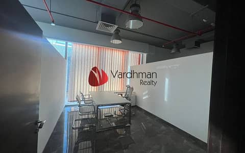Office te Huur in Business Bay, Dubai - Kantoor in Business Bay，The Prism, 130000 AED - 14194756