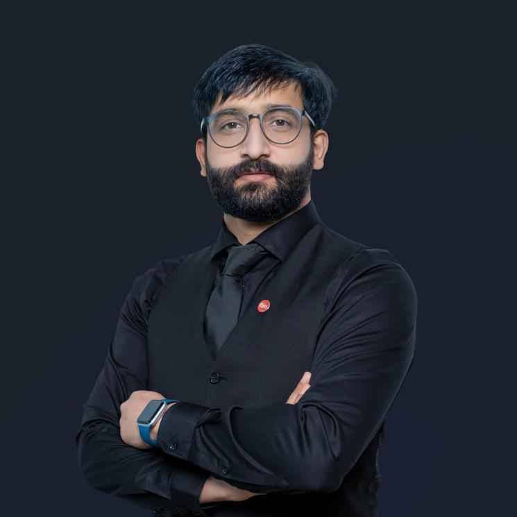 Usman Tahir Usman Tahir