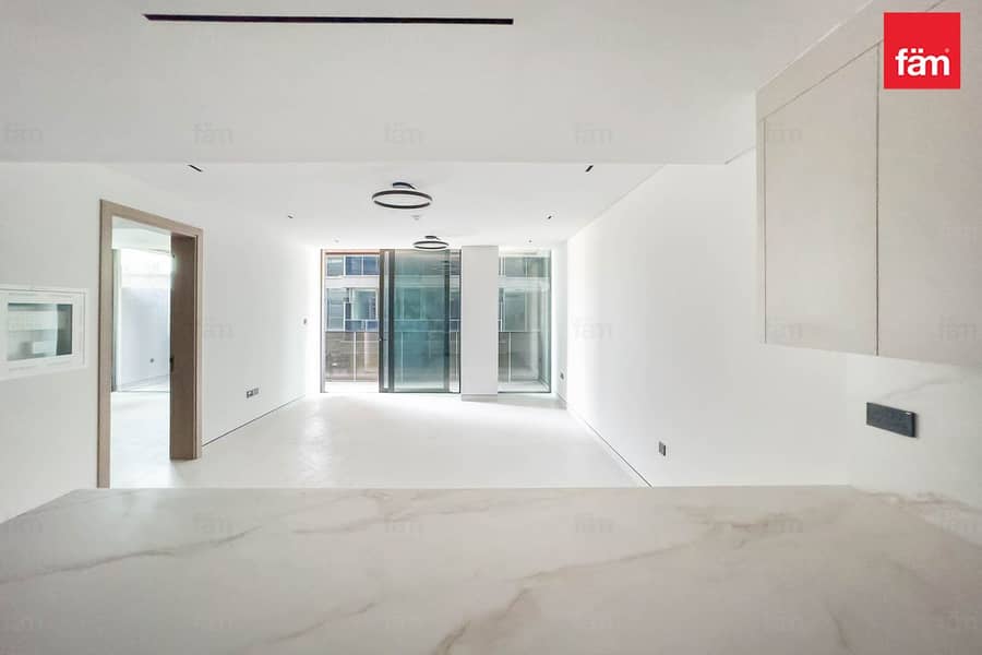 MOTIVATED SELLER | Vacant | Ready to Move | - Image 1