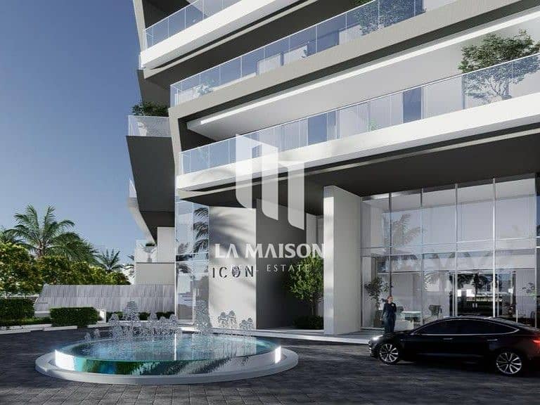 Premium Residency | 2 Balconies | Sea View | Yas - Image 1