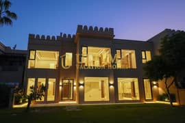 فيلا فاخرة مُجددة بإطلالة على أتلانتس والبحر