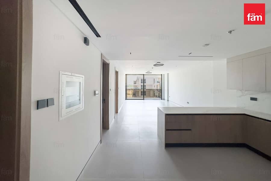 Stunning open view|Ready apartment |spacious size - Image 4