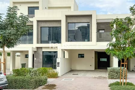 3 Bedroom Townhouse for Sale in DAMAC Hills, Dubai - Handover Soon | Vacant | Appliances Inc