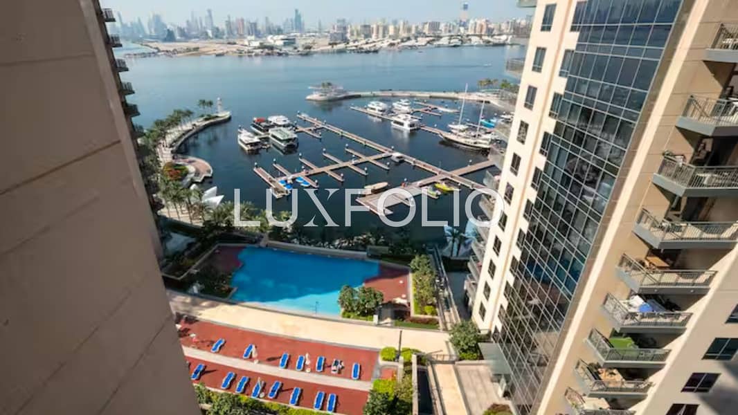 Creek View | Vacant | Mid Floor | Furnished Creek View | Vacant | Mid Floor | Furnished