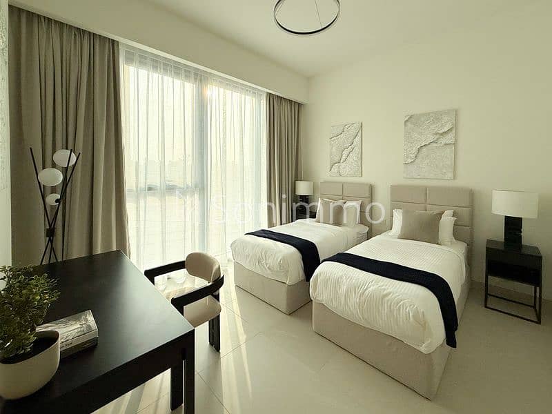 Furnished 2BR + Maid | Canal View | Prime Waterfront - Image 7