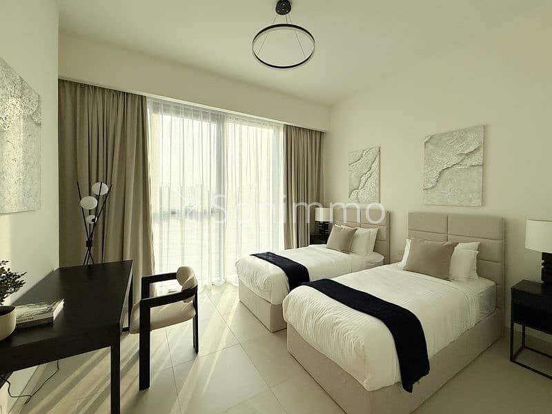 Furnished 2BR + Maid | Canal View | Prime Waterfront - Image 8