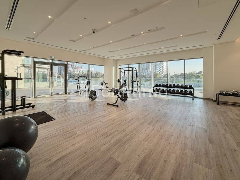 Premium Community | Spacious Layout | Unfurnished - Image 15