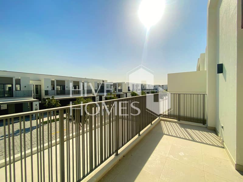 Single Row | Private Garden | Spacious Layout - Image 22