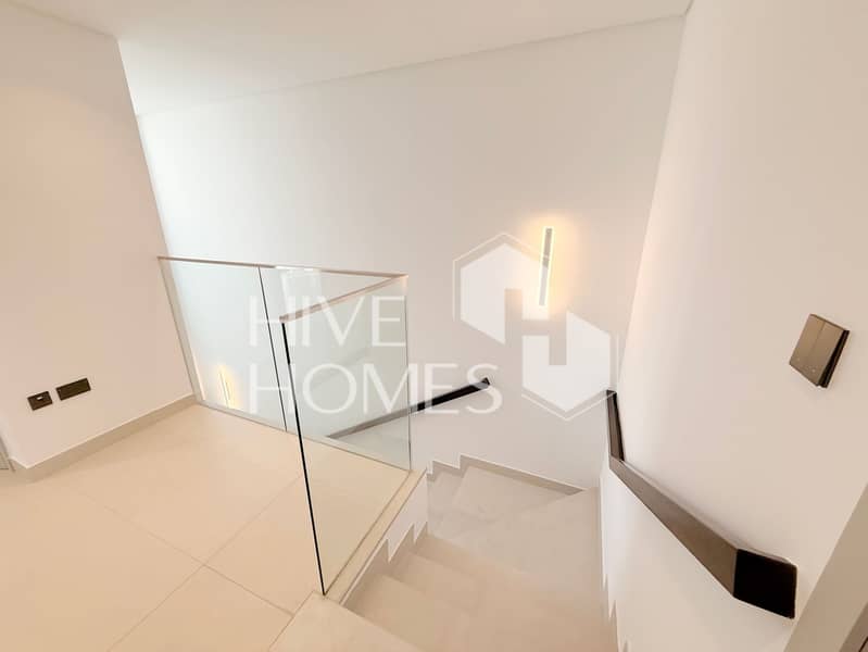 Single Row | Private Garden | Spacious Layout - Image 9