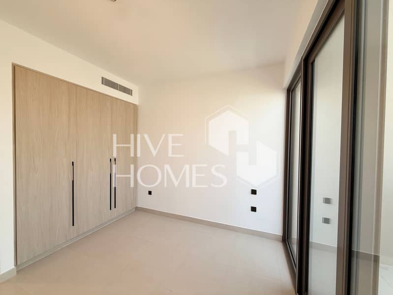 Single Row | Private Garden | Spacious Layout - Image 11