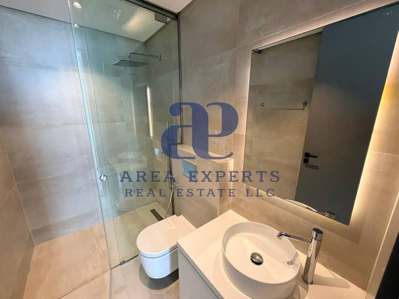 4BR Spacious Villa | Luxury Finishes | Al Barari - Image 16