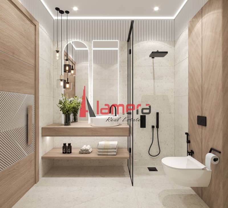 12 BATHROOM. jpg
