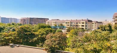 شقة في ساحة وستن 1،ساحة وستن،موتور سيتي 1 غرفة 85000 درهم - 14202878