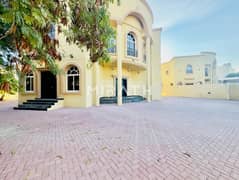 فیلا في البرشاء جنوب الثانية،البرشاء جنوب،البرشاء 5 غرف 450000 درهم - 14203271