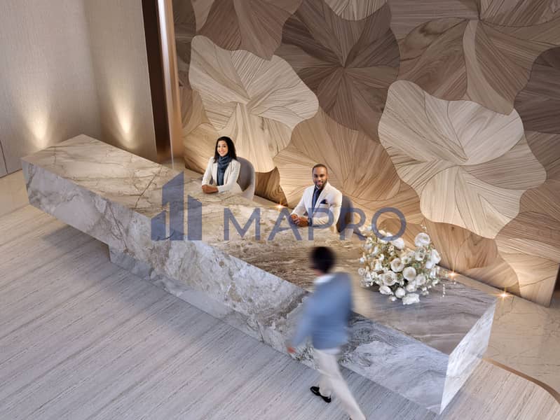 8 008 - lobby. jpg
