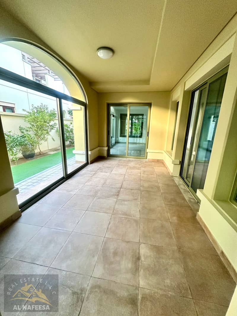 Mushrif Village – 3 BHK + Study/Maid’s Room Villa/Townhouse – Rent - Image 14