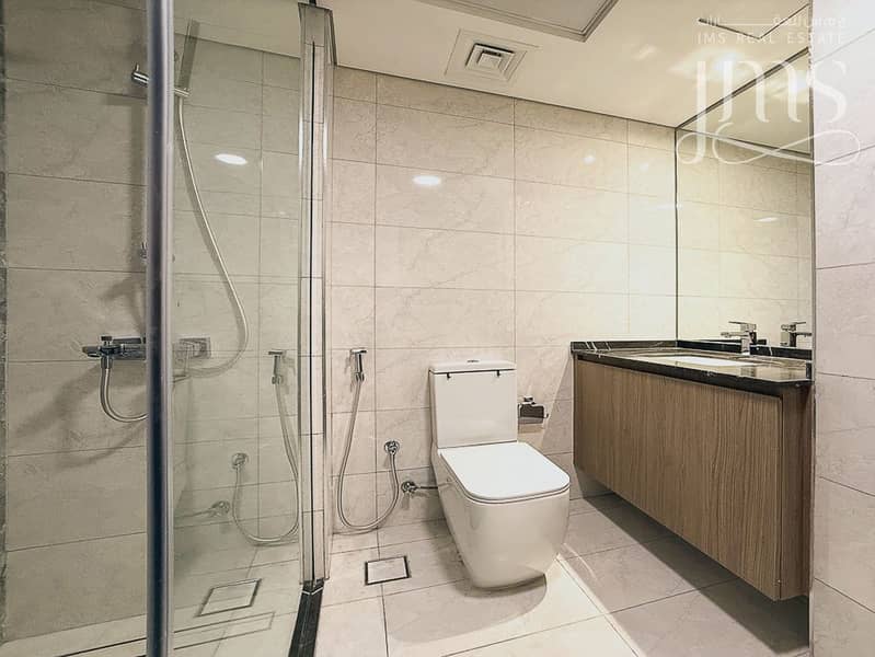 13 Tower B Unit 302_22. jpg