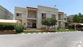 فیلا في المرخانية 5 غرف 105000 درهم - 10823476