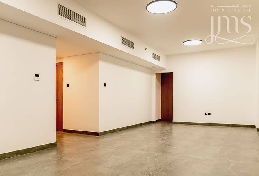 3 Tower A Unit 201_43. jpg