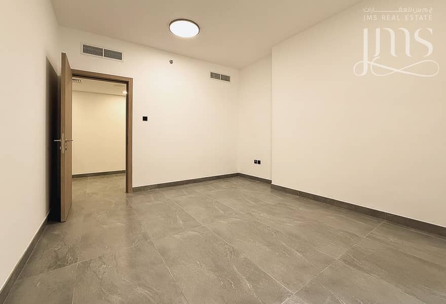 10 Tower A Unit 201_19. jpg