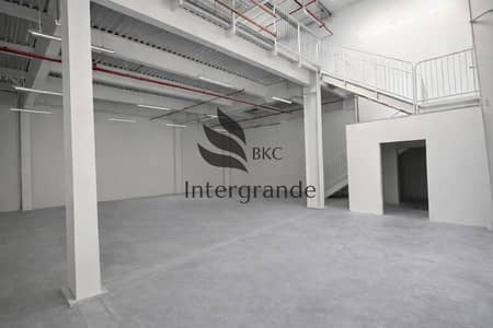 Warehouse for Rent in Al Qusais, Dubai - Industrial warehouse with mezzanine and staircase. png Warehouse for Rent in Al Qusais, Dubai - Industrial warehouse with mezzanine and staircase. png